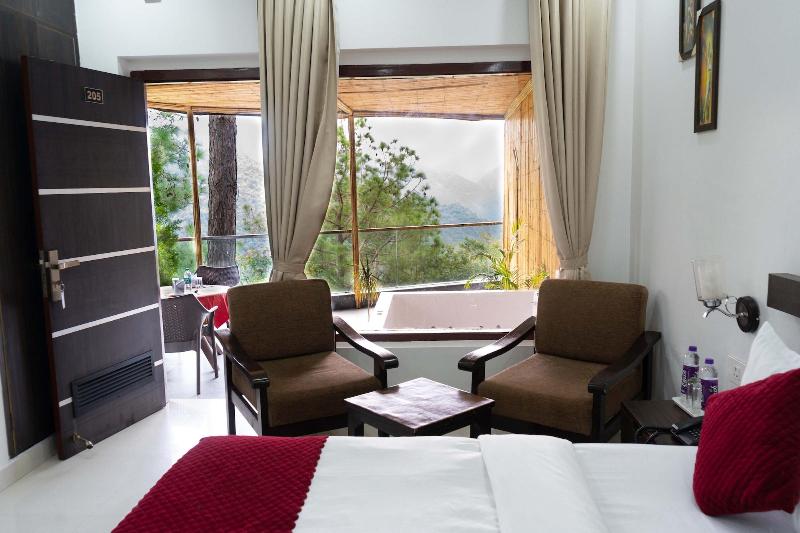 The Golden Sunrise Hotel image