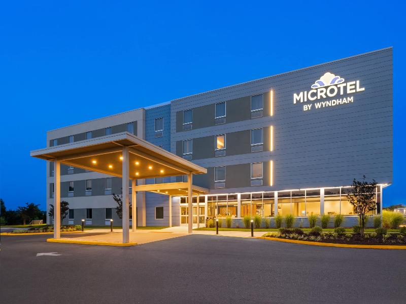 Microtel Inn & Suites By Wyndham Rehoboth Beach image