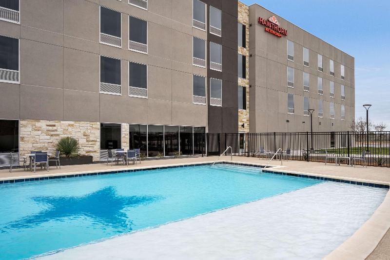 Hawthorn Suites by Wyndham Del Rio image