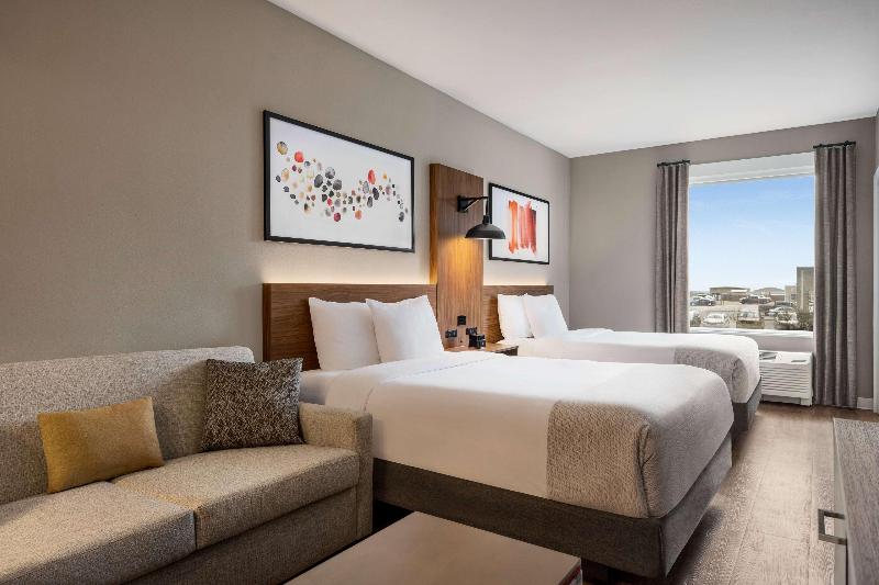 Hawthorn Suites by Wyndham Del Rio image