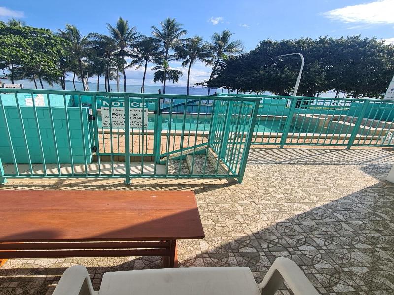 Emthree Seaside Apartments image