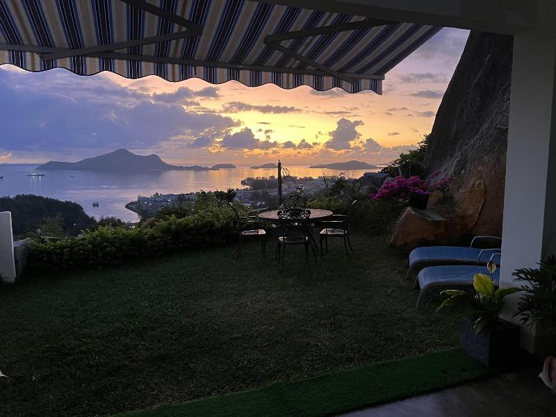 Creole Pearl Self Catering image