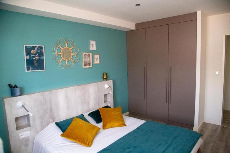 Logis Hotel Du Canard image