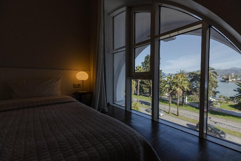 Le Port Boutique Apart Hotel image