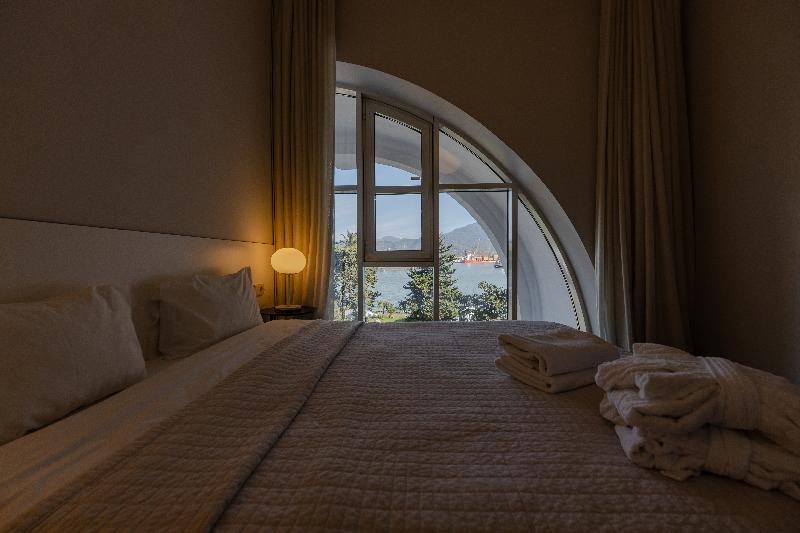 Le Port Boutique Apart Hotel image
