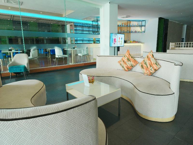 Le Srivaree Suvaranabhumi Airport Hotel  image