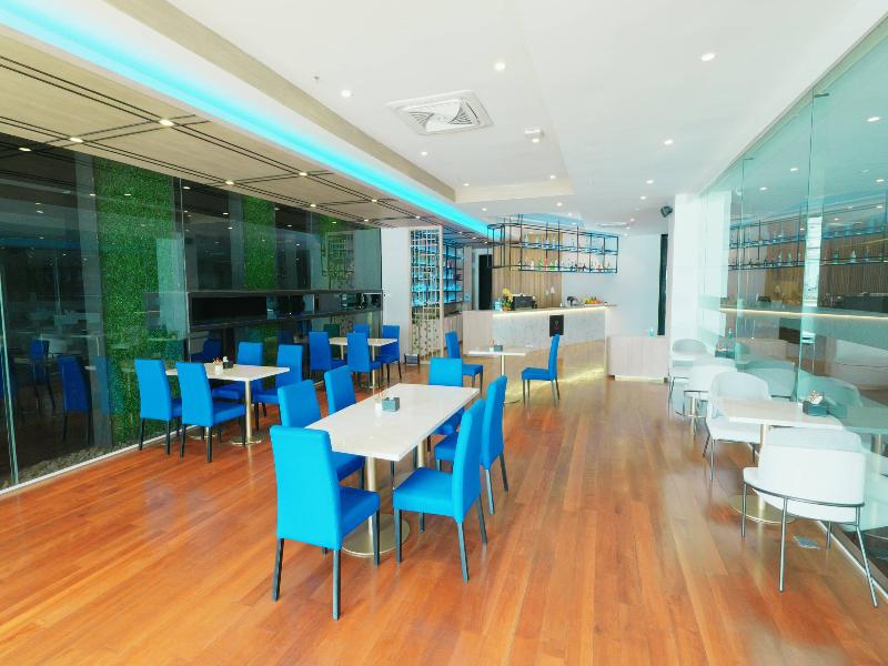 Le Srivaree Suvaranabhumi Airport Hotel  image