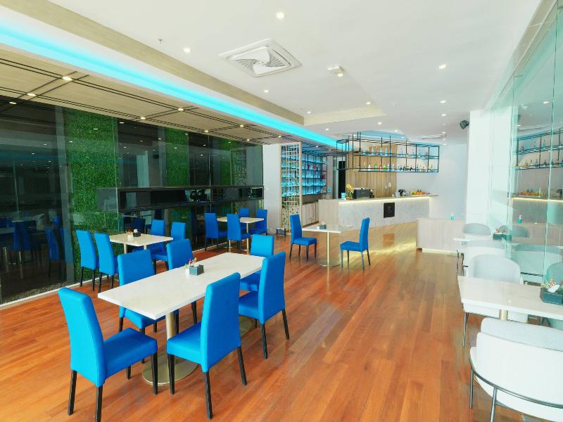 Le Srivaree Suvaranabhumi Airport Hotel  image