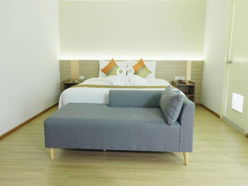 Le Srivaree Suvaranabhumi Airport Hotel  image