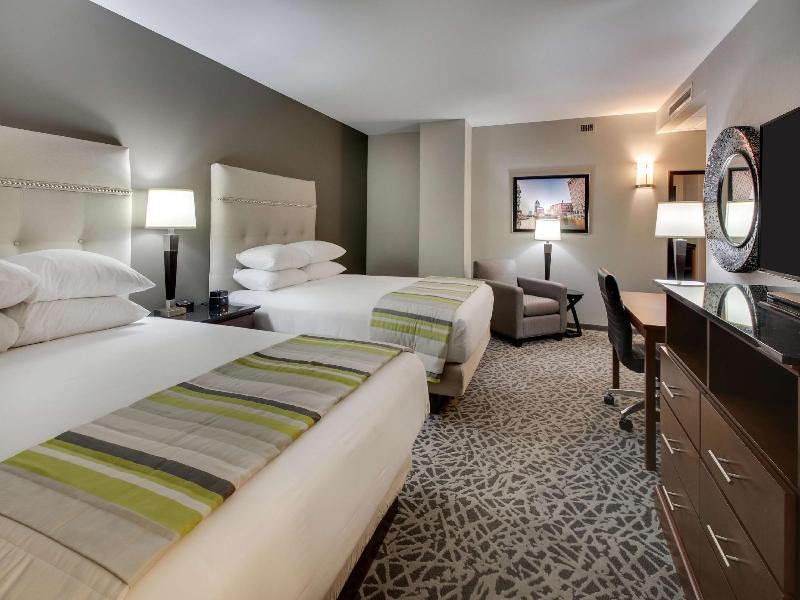 Drury Plaza Hotel Milwaukee Downtown image