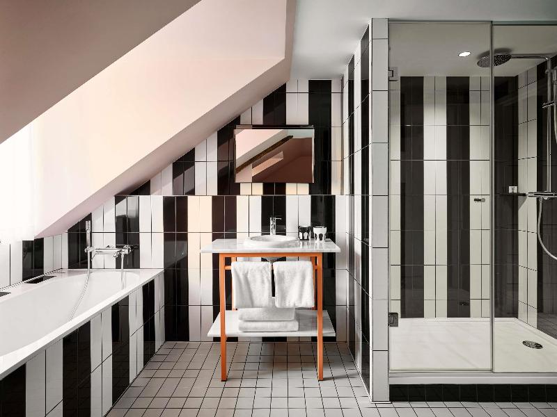 Mama Shelter Rennes image