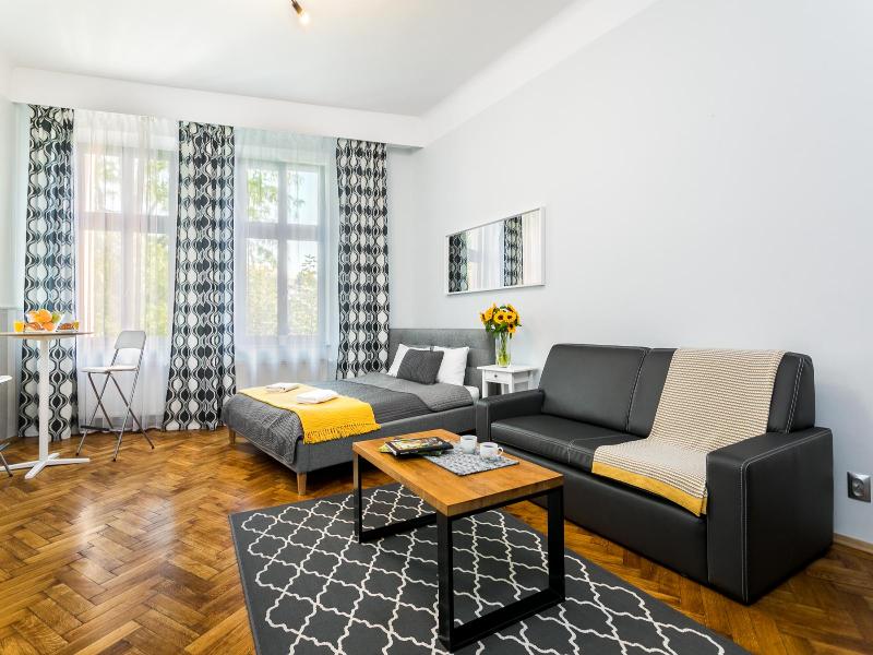 Old Town Residence BIS image