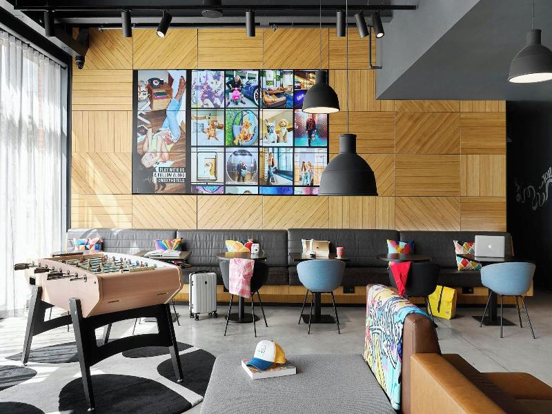 Moxy Bristol image