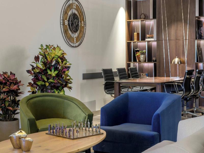 Ac Hotel By Marriott Saint-julien-en-genevois image