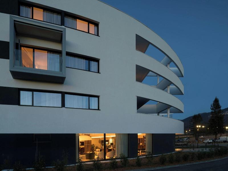 Ac Hotel By Marriott Saint-julien-en-genevois image