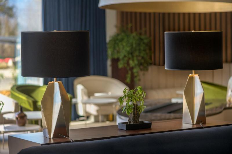 Ac Hotel By Marriott Saint-julien-en-genevois image