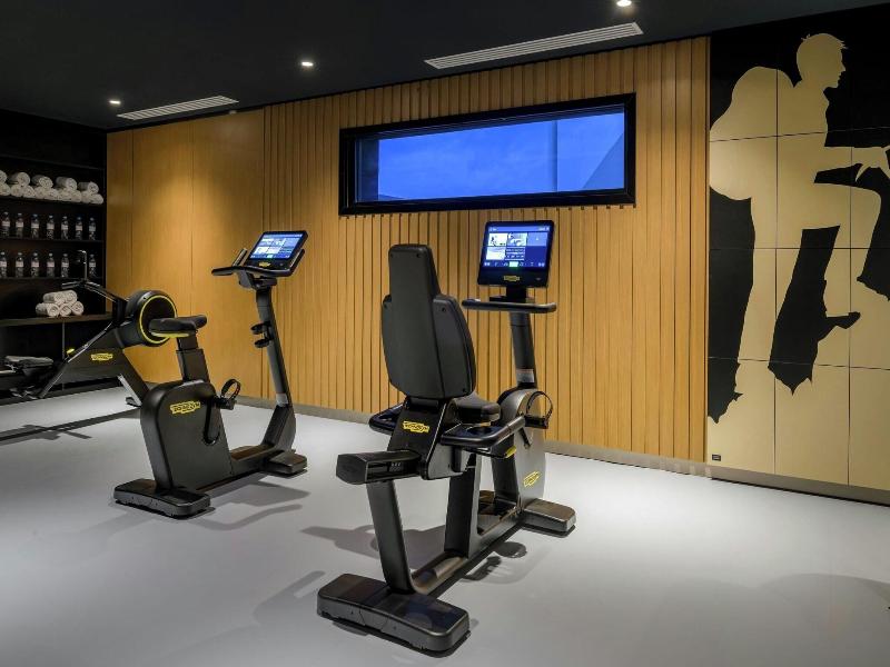 Ac Hotel By Marriott Saint-julien-en-genevois image