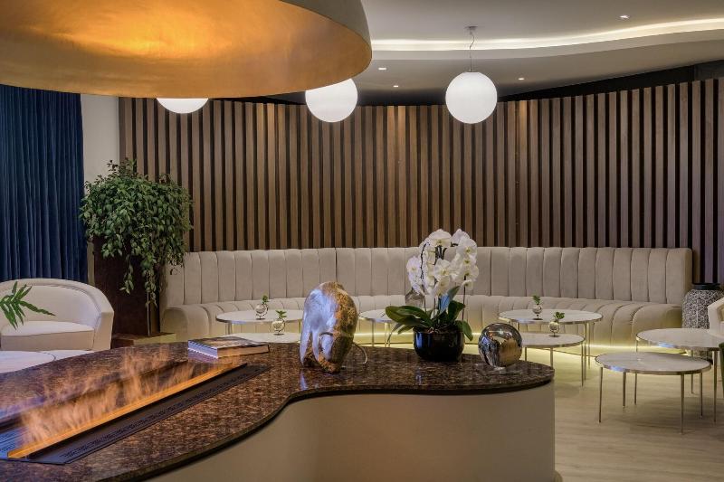 Ac Hotel By Marriott Saint-julien-en-genevois image