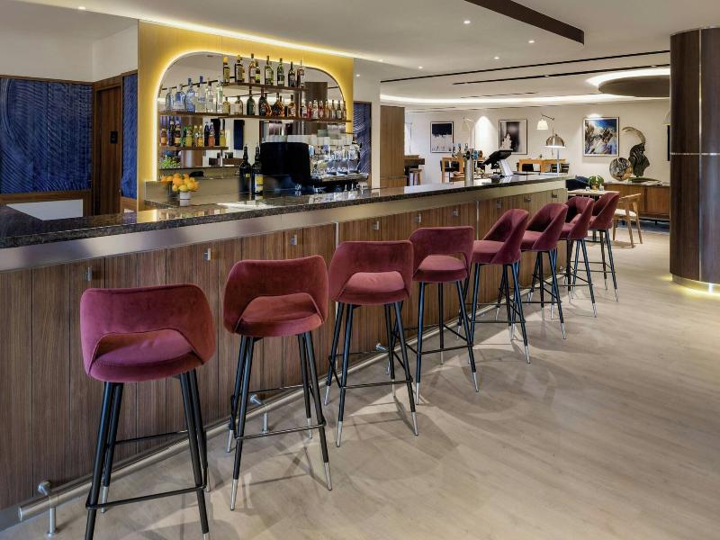 Ac Hotel By Marriott Saint-julien-en-genevois image