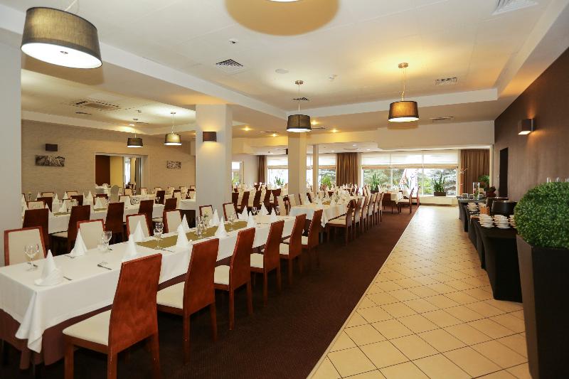 Hotel Wodnik image