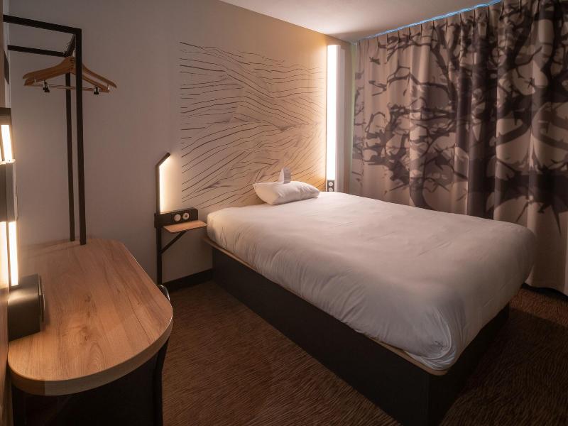 B&B HOTEL RENNES PARC EXPO AEROPORT image