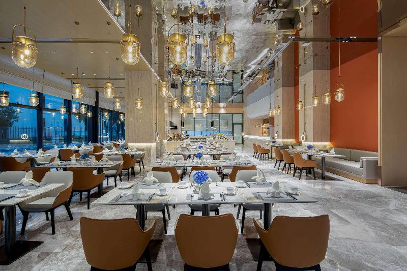 Ramada By Wyndham Maoming Dianbai image
