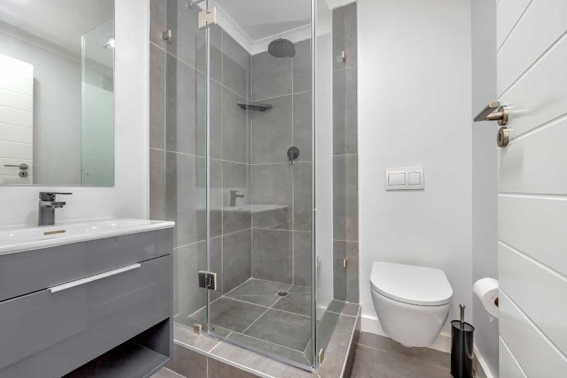 Newlands Peak Aparthotel image