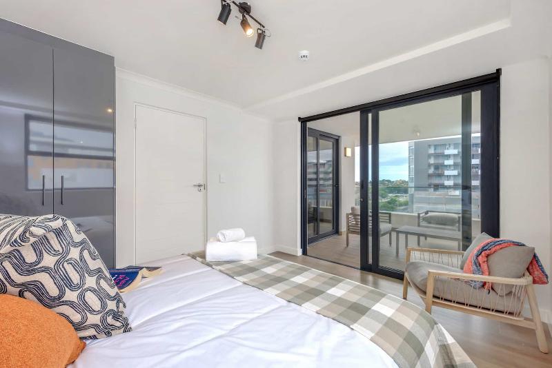 Newlands Peak Aparthotel image