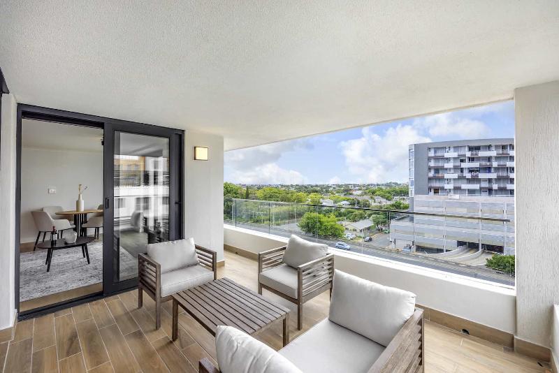 Newlands Peak Aparthotel image