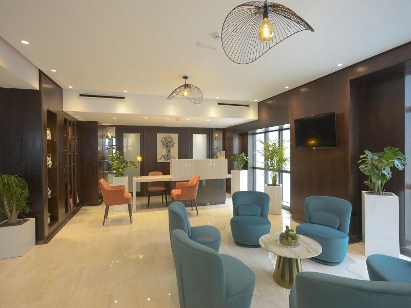 Maia Hotel Suites image