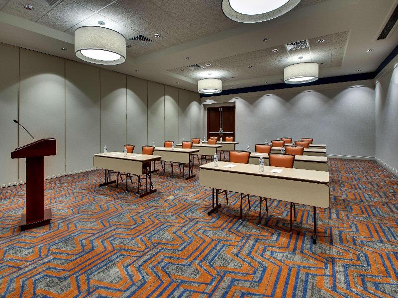 Drury Inn & Suites Iowa City Coralville image