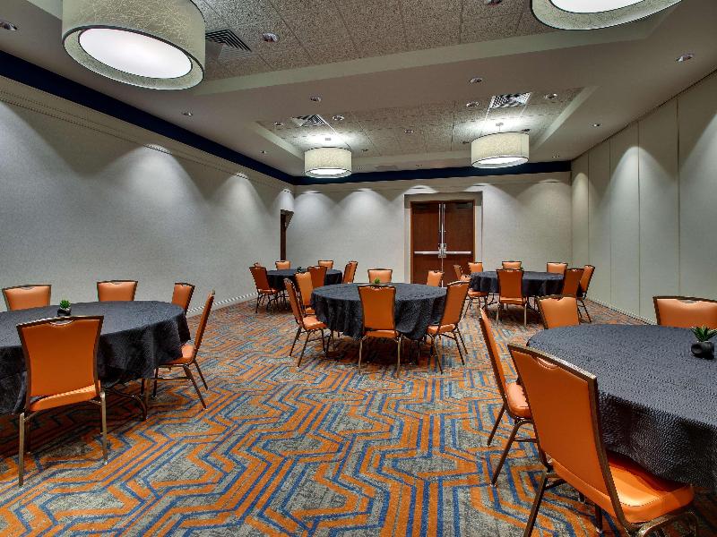 Drury Inn & Suites Iowa City Coralville image