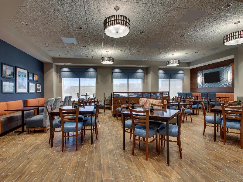 Drury Inn & Suites Iowa City Coralville image