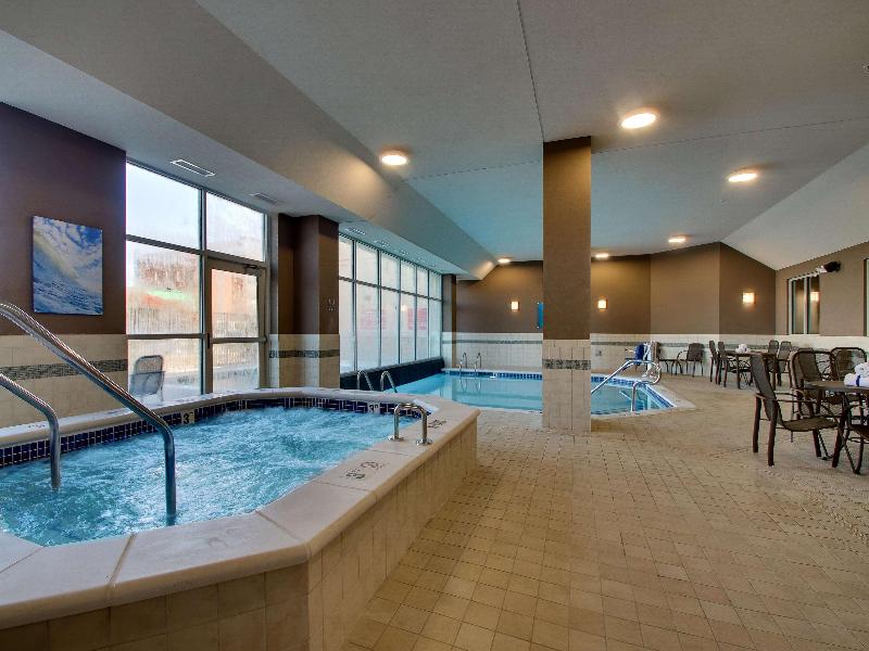 Drury Inn & Suites Iowa City Coralville image