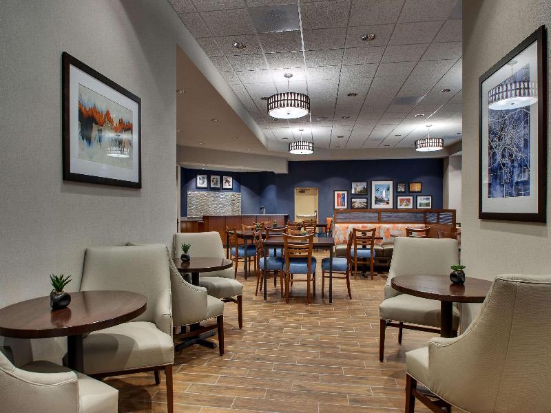Drury Inn & Suites Iowa City Coralville image