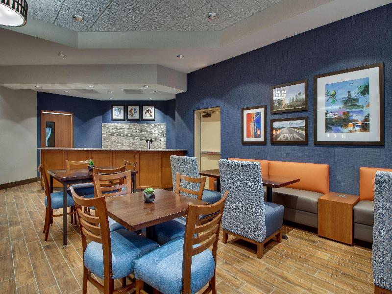 Drury Inn & Suites Iowa City Coralville image