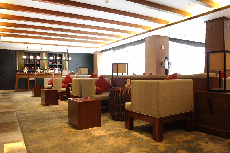 Crowne Plaza YADING image