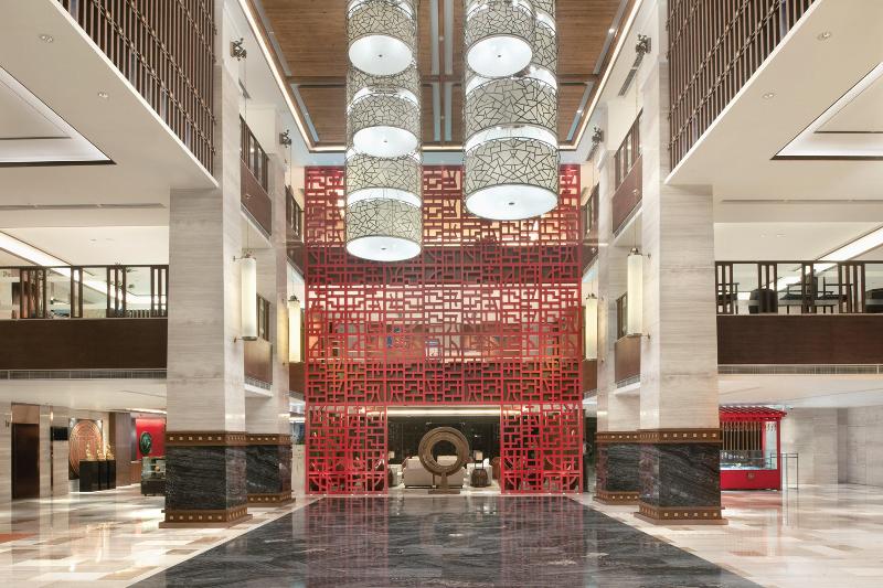 Crowne Plaza YADING image