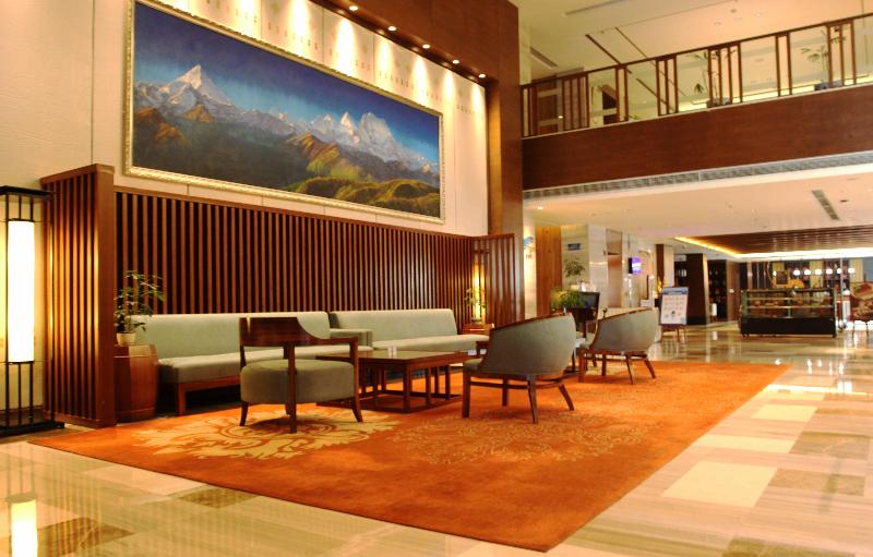 Crowne Plaza YADING image