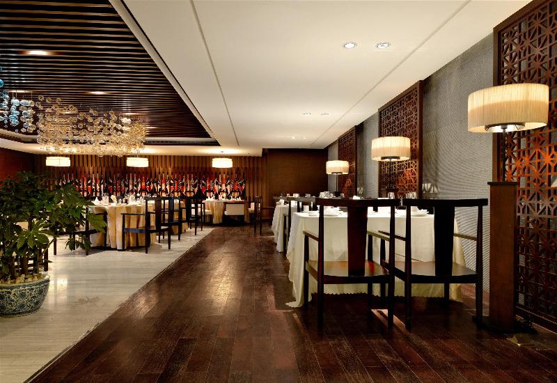 Crowne Plaza YADING image