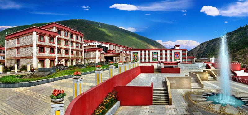 Crowne Plaza YADING image