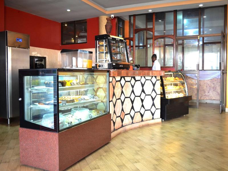 Igar Plaza Hotel