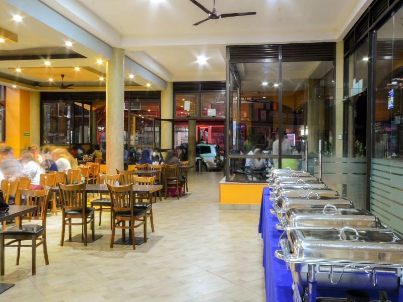 Igar Plaza Hotel