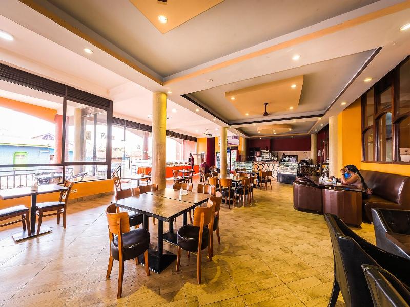 Igar Plaza Hotel