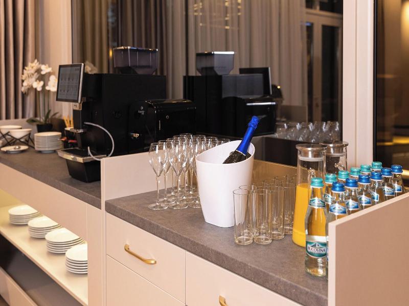 Art Hotel image
