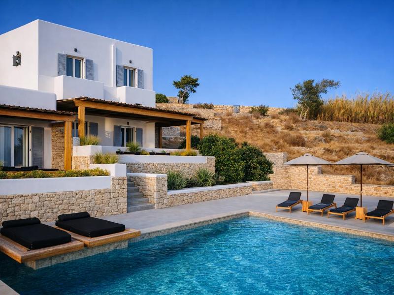Evi Suites & Villas image