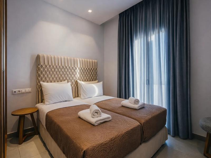Evi Suites & Villas