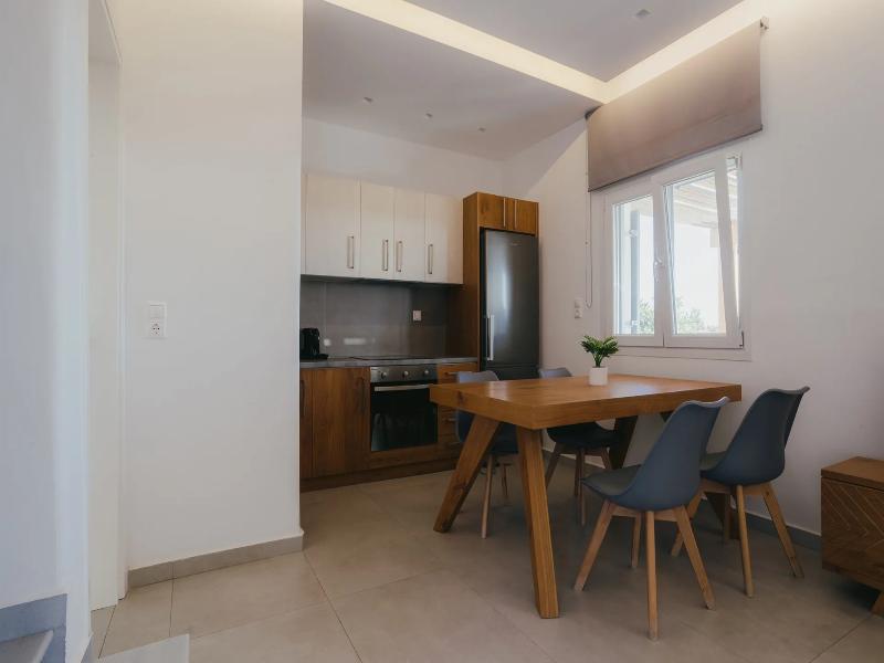 Evi Suites & Villas image