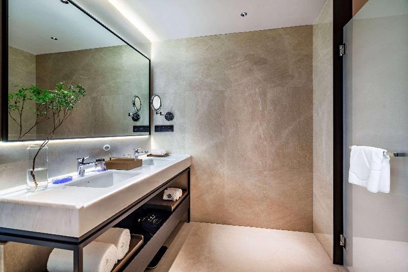 Wyndham Grand Plaza Royale Yujia Anhua image
