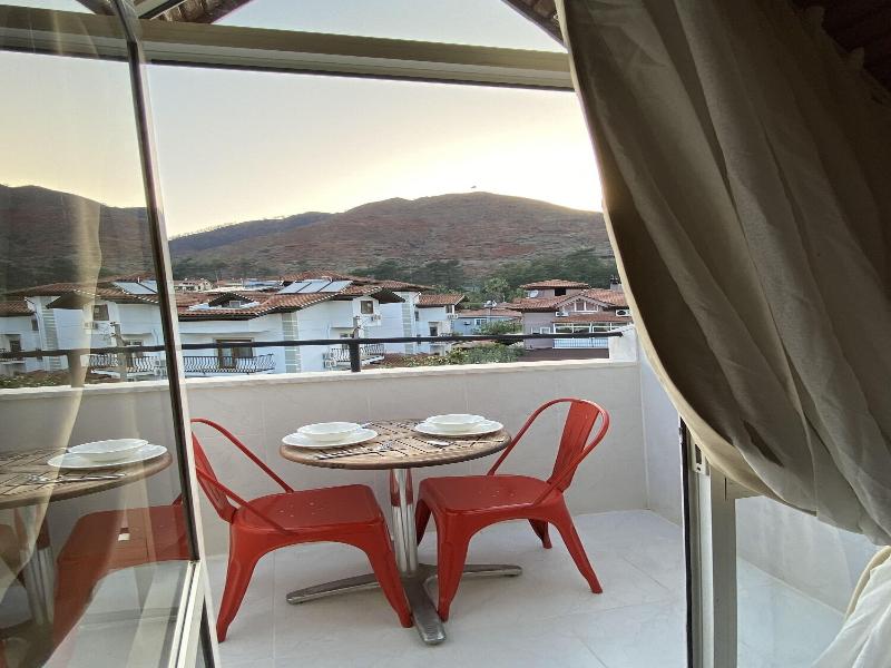 Sardunya Apartments image